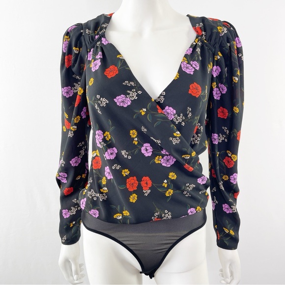 ASTR The Label Long Sleeve Bodysuit Black Floral Faux Wrap Surplice V-Neck XS - Picture 1 of 9